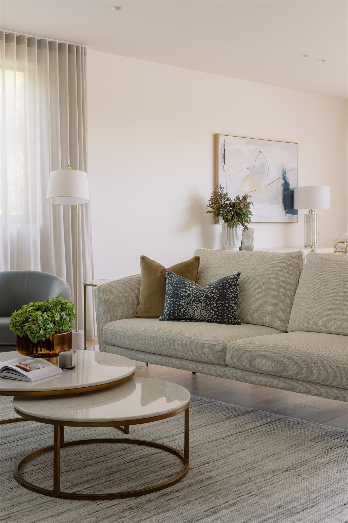 Langmore Lane living room